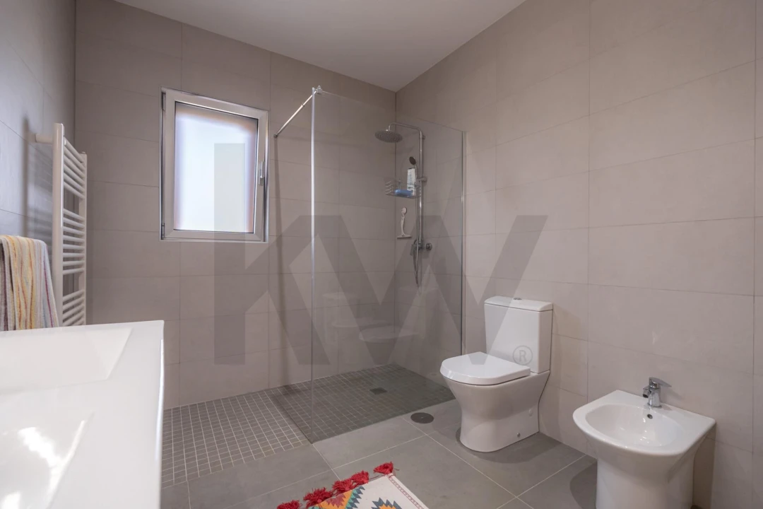 Moradia T3 para Venda em Poiares (Santo Andre) Foto 26