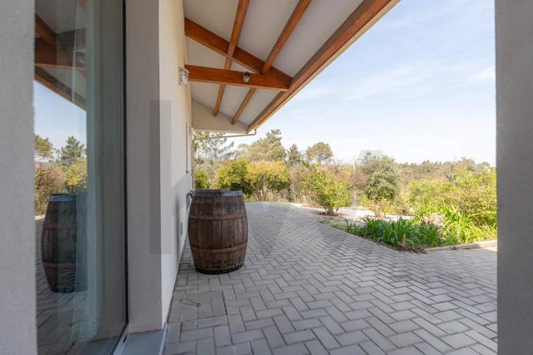 Moradia T3 para Venda em Poiares (Santo Andre) Foto 36