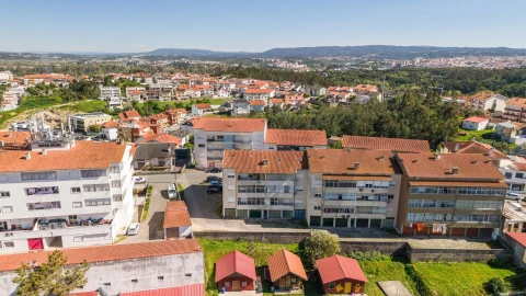Apartamento T3 para Venda em São Martinho de Árvore e Lamarosa