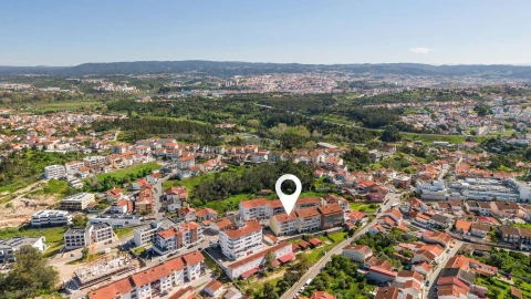 Apartamento T3 para Venda em São Martinho de Árvore e Lamarosa