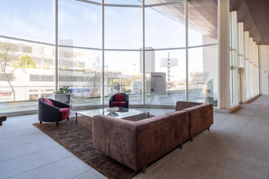 Apartamento T3 para Arrendamento em Parque das Nações Foto 28