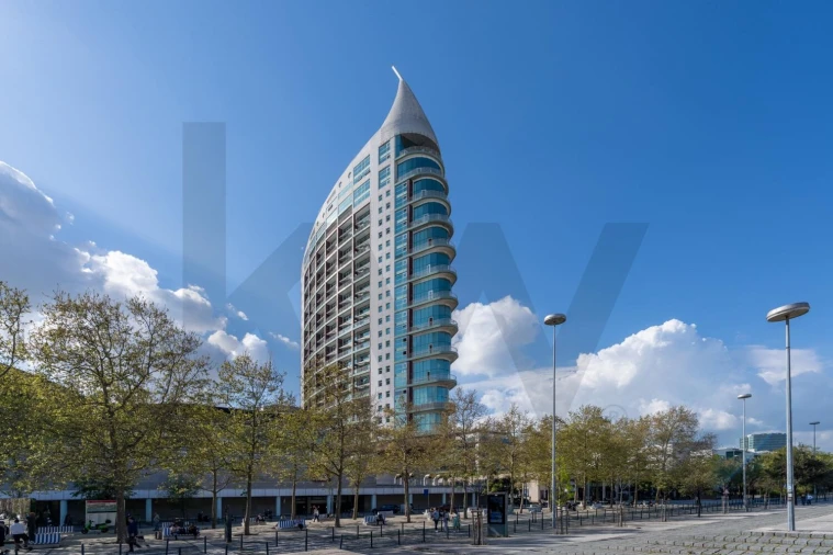 Apartamento T3 para Arrendamento em Parque das Nações Foto 30