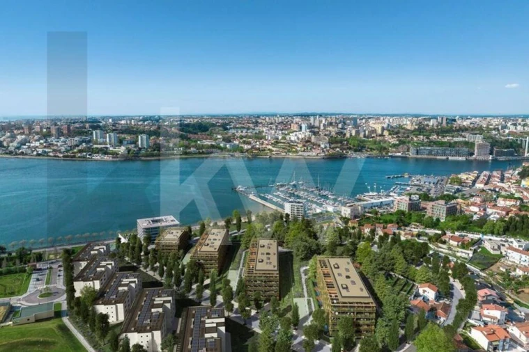 Apartamento T4 para Venda em Santa Marinha e São Pedro da Afurada Foto 13