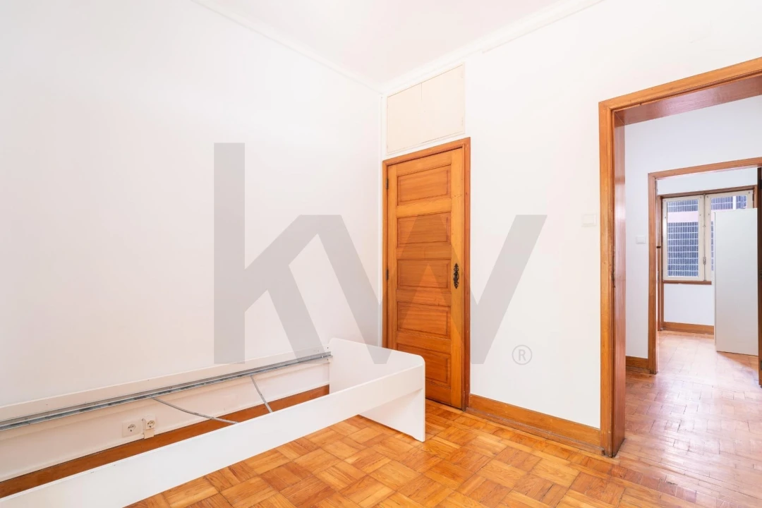 Apartamento T19 para Venda em São Martinho do Bispo e Ribeira de Frades Foto 1