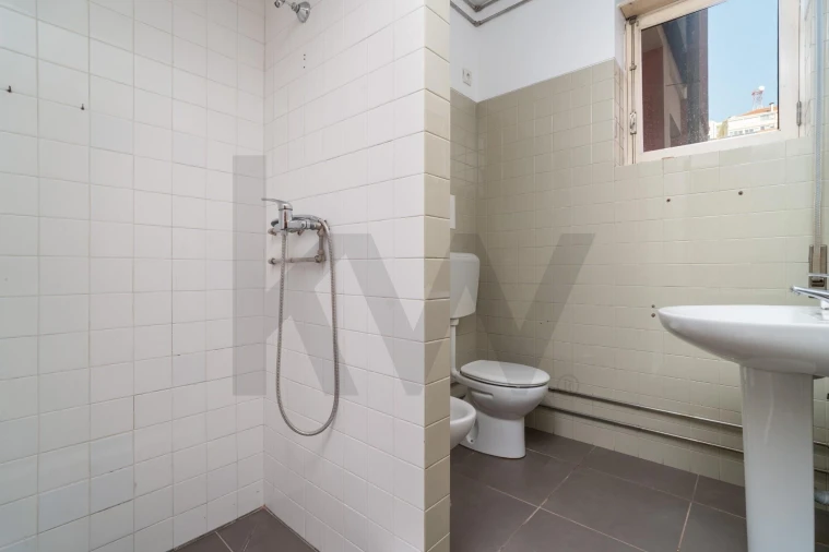 Apartamento T19 para Venda em São Martinho do Bispo e Ribeira de Frades Foto 13