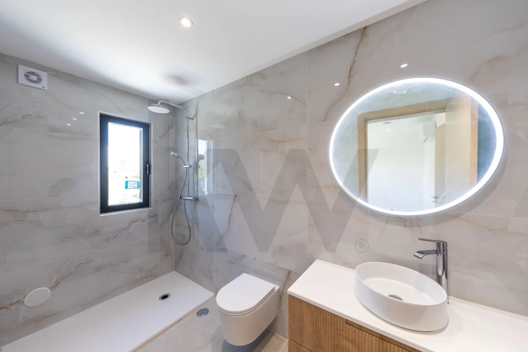 Moradia T4 para Venda em Portimão Foto 22