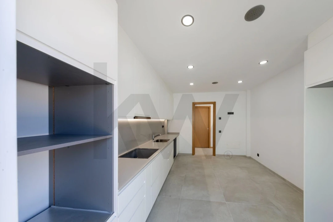 Moradia T4 para Venda em Portimão Foto 10