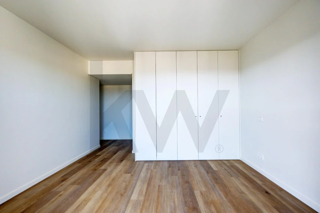 Apartamento T3 para Venda em Algés, Linda-A-Velha e Cruz Quebrada-Dafundo Foto 19