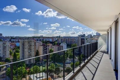 Apartamento T3 para Venda em Algés, Linda-A-Velha e Cruz Quebrada-Dafundo