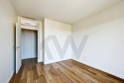 Apartamento T3 para Venda em Algés, Linda-A-Velha e Cruz Quebrada-Dafundo