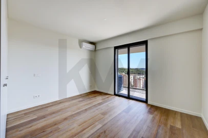 Apartamento T3 para Venda em Algés, Linda-A-Velha e Cruz Quebrada-Dafundo