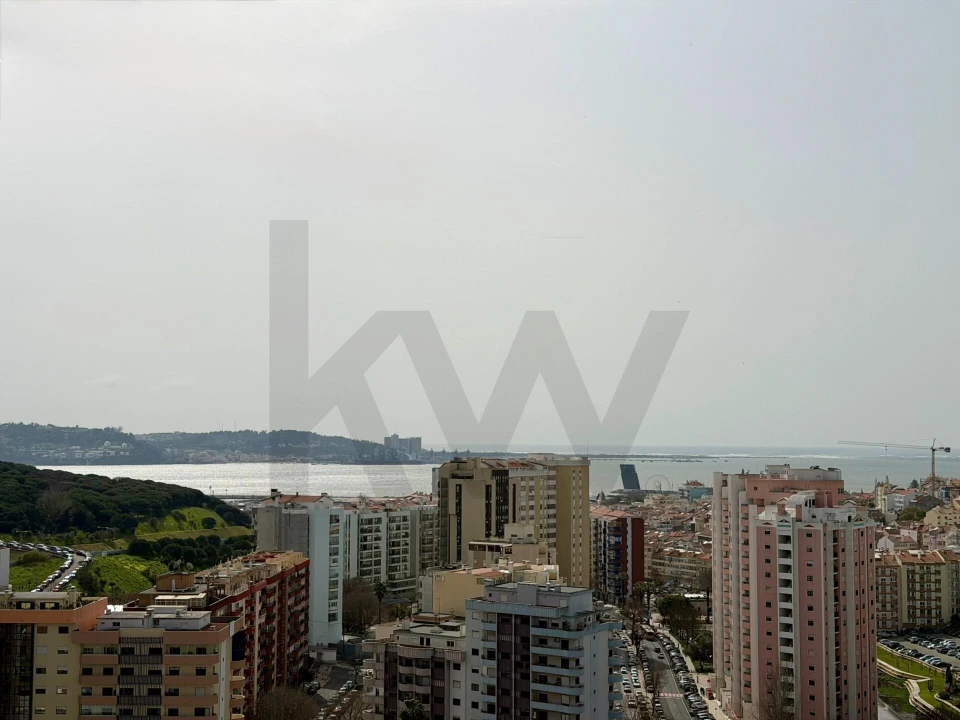 Apartamento T3 para Venda em Algés, Linda-A-Velha e Cruz Quebrada-Dafundo Foto 23