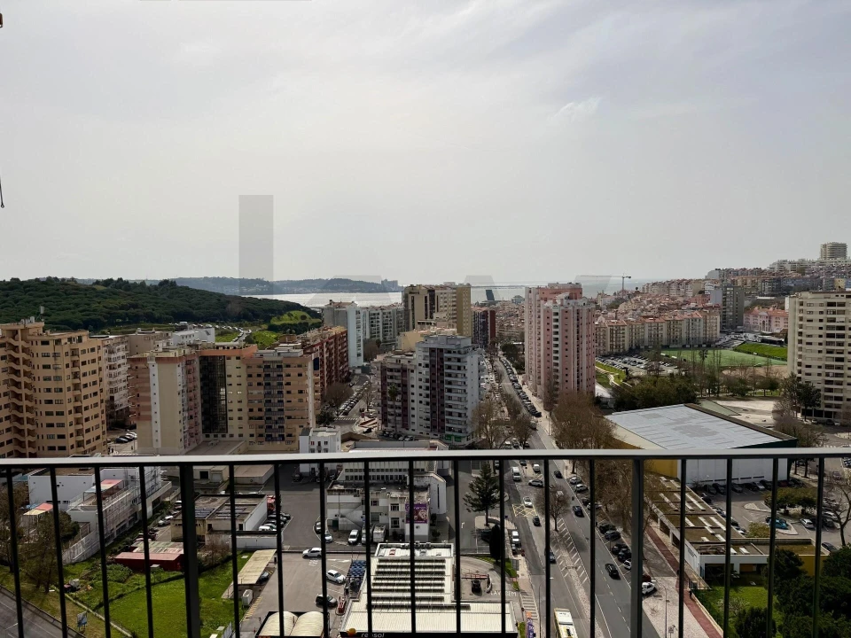 Apartamento T3 para Venda em Algés, Linda-A-Velha e Cruz Quebrada-Dafundo Foto 7