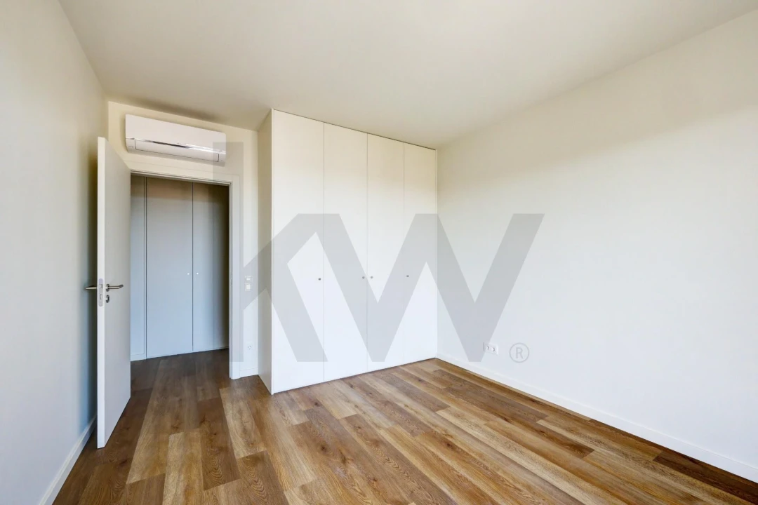 Apartamento T3 para Venda em Algés, Linda-A-Velha e Cruz Quebrada-Dafundo Foto 11
