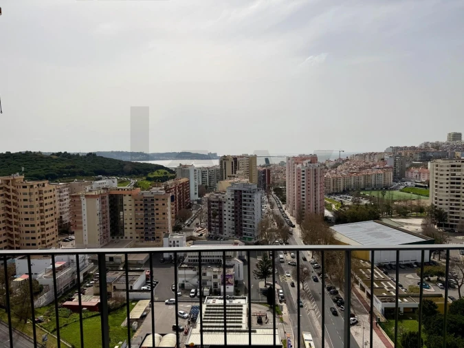 Apartamento T3 para Venda em Algés, Linda-A-Velha e Cruz Quebrada-Dafundo Foto 7