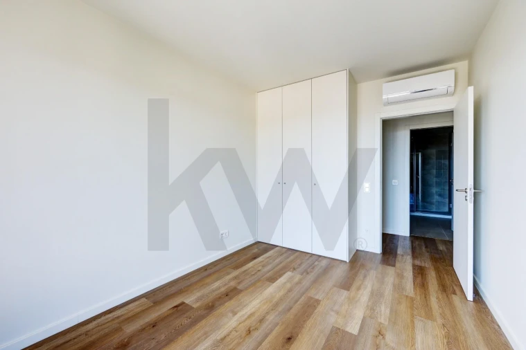Apartamento T3 para Venda em Algés, Linda-A-Velha e Cruz Quebrada-Dafundo Foto 15