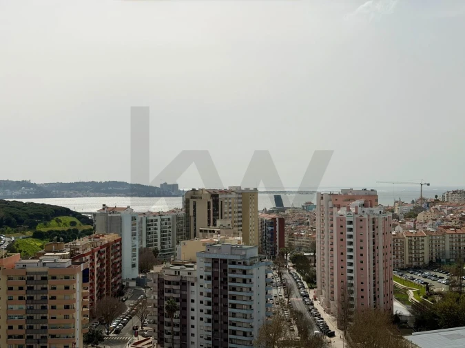 Apartamento T3 para Venda em Algés, Linda-A-Velha e Cruz Quebrada-Dafundo Foto 22