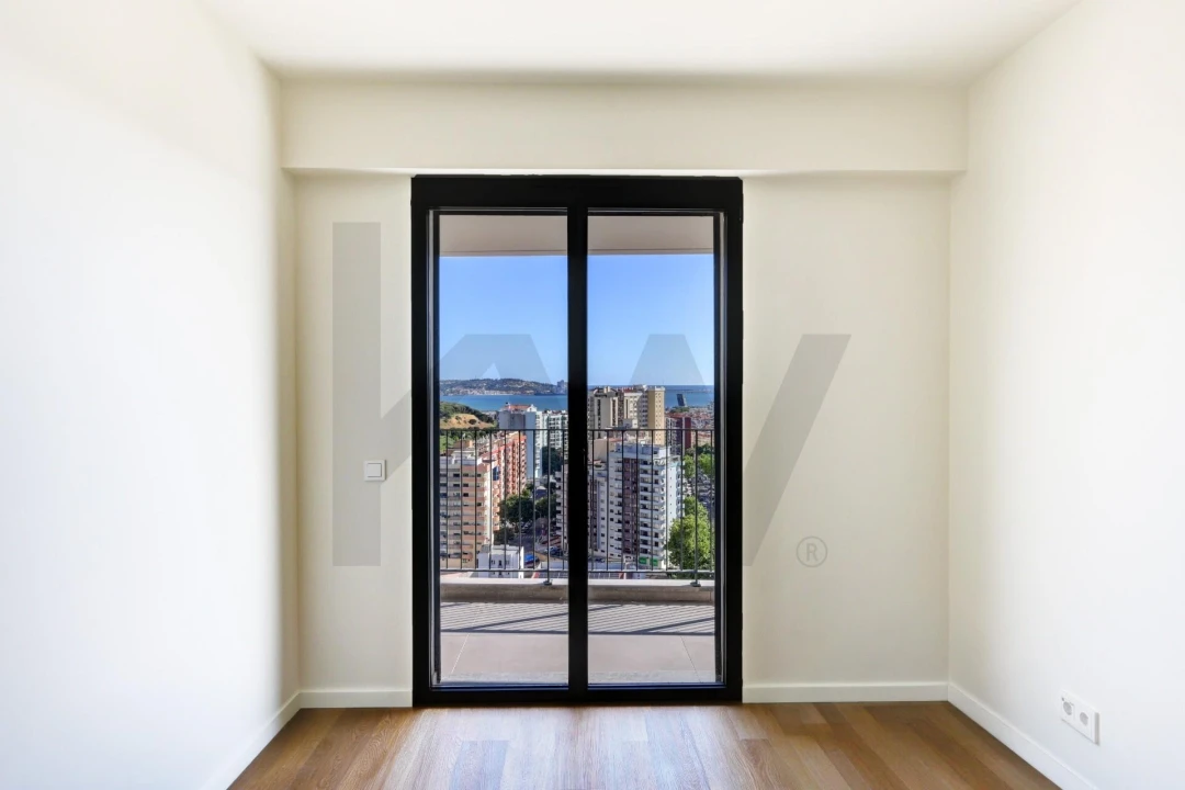Apartamento T3 para Venda em Algés, Linda-A-Velha e Cruz Quebrada-Dafundo Foto 13