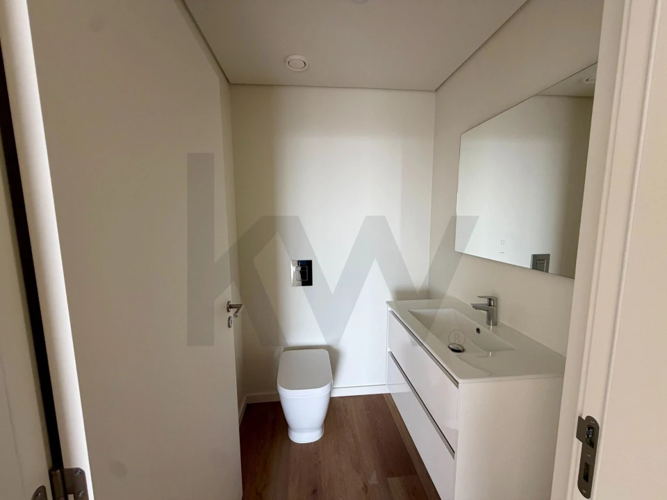 Apartamento T3 para Venda em Algés, Linda-A-Velha e Cruz Quebrada-Dafundo Foto 9