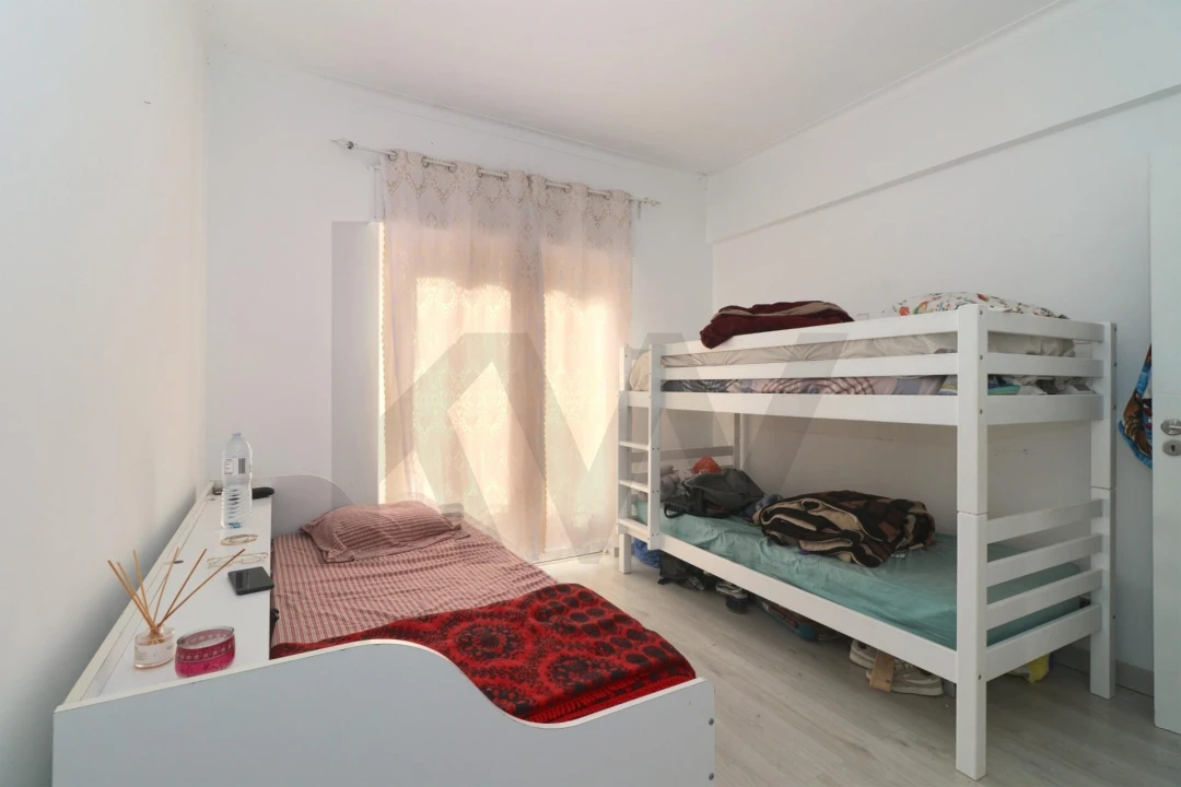 Apartamento T2 para Venda em Pinhal Novo Foto 9