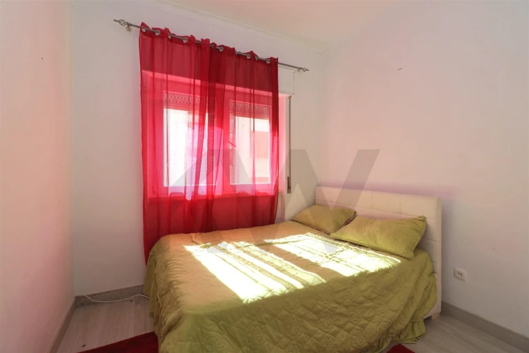 Apartamento T2 para Venda em Pinhal Novo Foto 11