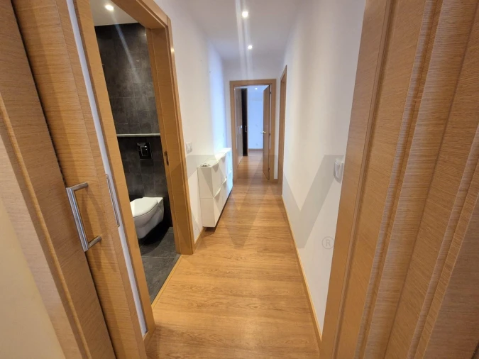 Apartamento T2 para Arrendamento em Sacavém e Prior Velho Foto 12