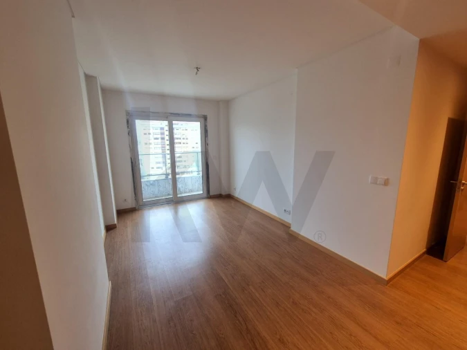 Apartamento T2 para Arrendamento em Sacavém e Prior Velho Foto 19