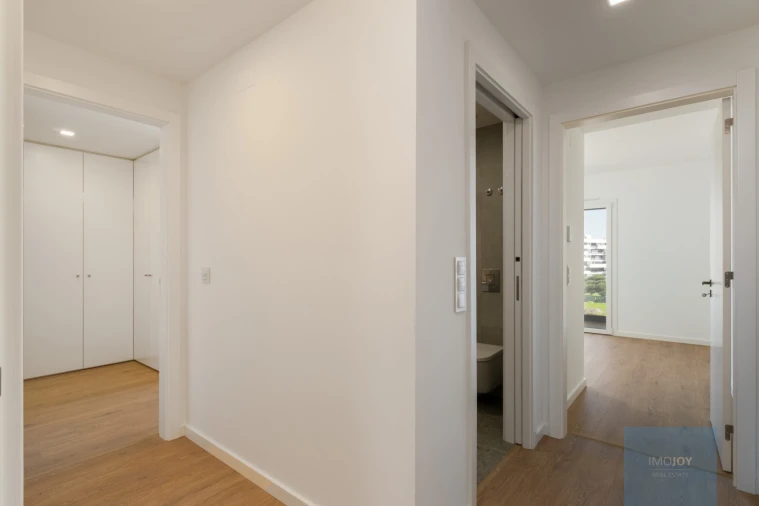 Apartamento T3 para Venda em Carnaxide e Queijas Foto 13