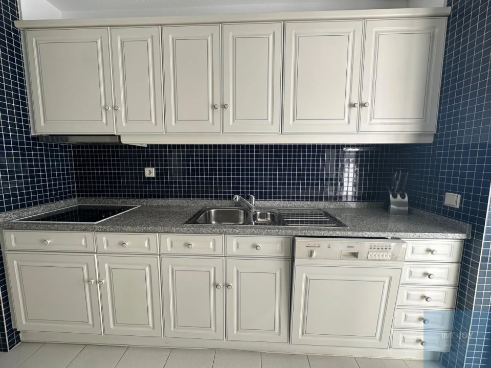 Apartamento T2 para Arrendamento em Lordelo do Ouro e Massarelos Foto 16