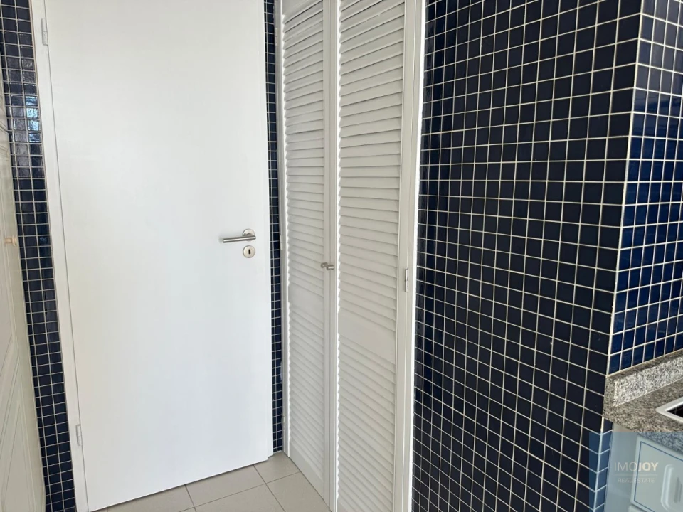 Apartamento T2 para Arrendamento em Lordelo do Ouro e Massarelos Foto 17