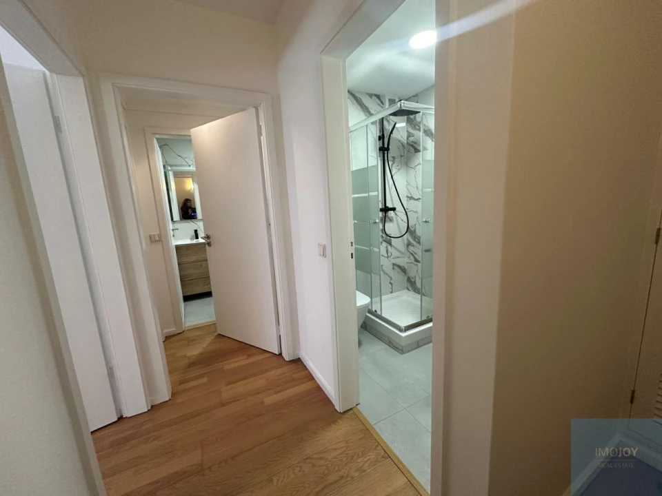 Apartamento T2 para Arrendamento em Lordelo do Ouro e Massarelos Foto 31