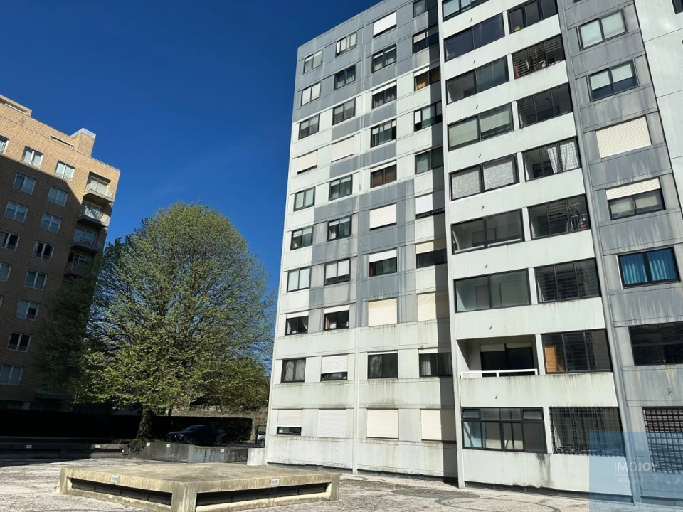 Apartamento T2 para Arrendamento em Lordelo do Ouro e Massarelos Foto 41