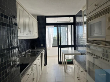 Apartamento T2 para Arrendamento em Lordelo do Ouro e Massarelos