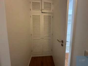 Apartamento T2 para Arrendamento em Lordelo do Ouro e Massarelos