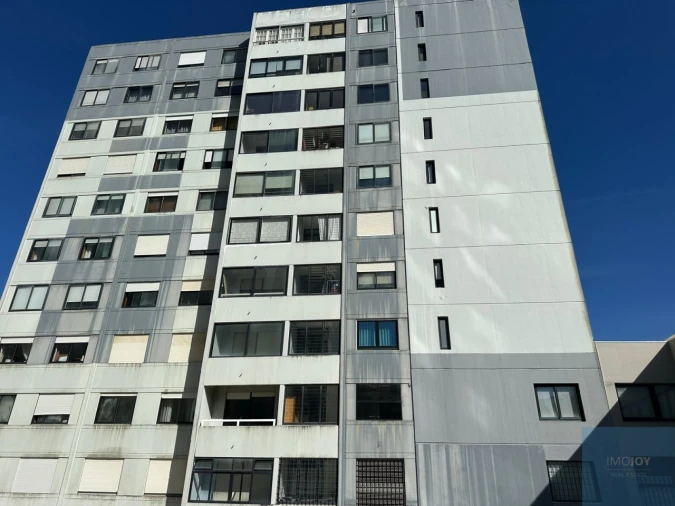 Apartamento T2 para Arrendamento em Lordelo do Ouro e Massarelos Foto 42