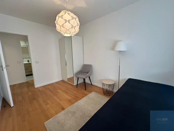 Apartamento T2 para Arrendamento em Lordelo do Ouro e Massarelos Foto 25