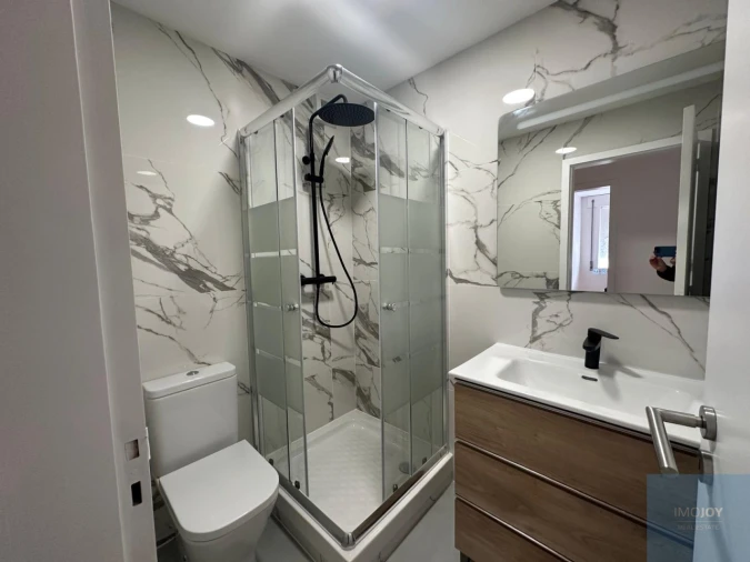 Apartamento T2 para Arrendamento em Lordelo do Ouro e Massarelos Foto 33