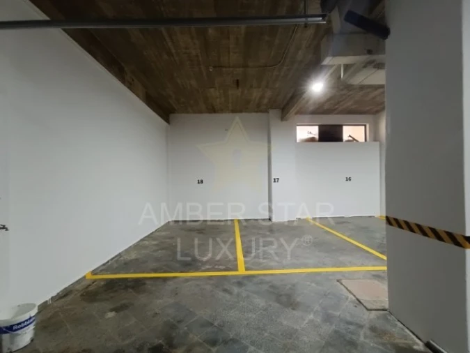 Garagem para Venda em Albufeira e Olhos de Água Foto 7