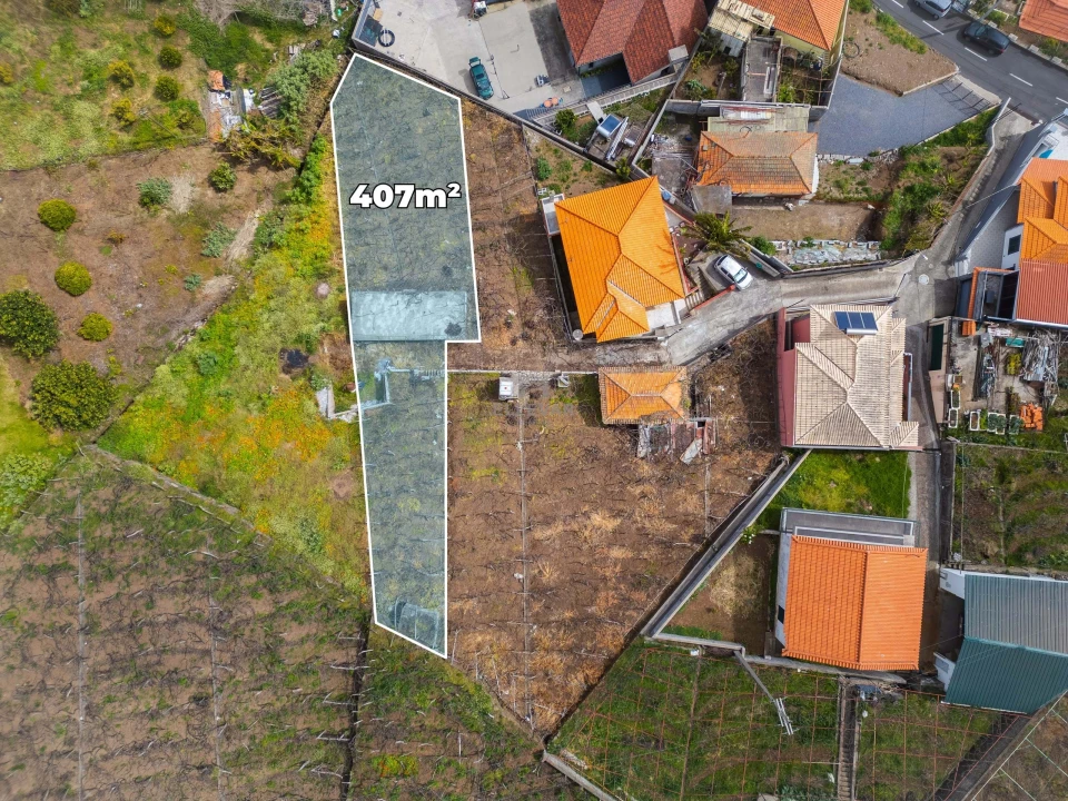 Terreno para Venda em Estreito de Camara de Lobos Foto 4