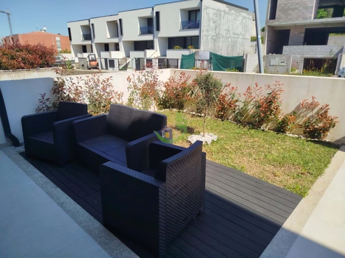 Moradia T3 para Venda em Turiz Foto 30