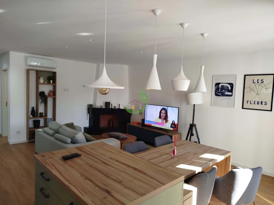 Apartamento T3 para Venda em Vila Verde e Barbudo Foto 2