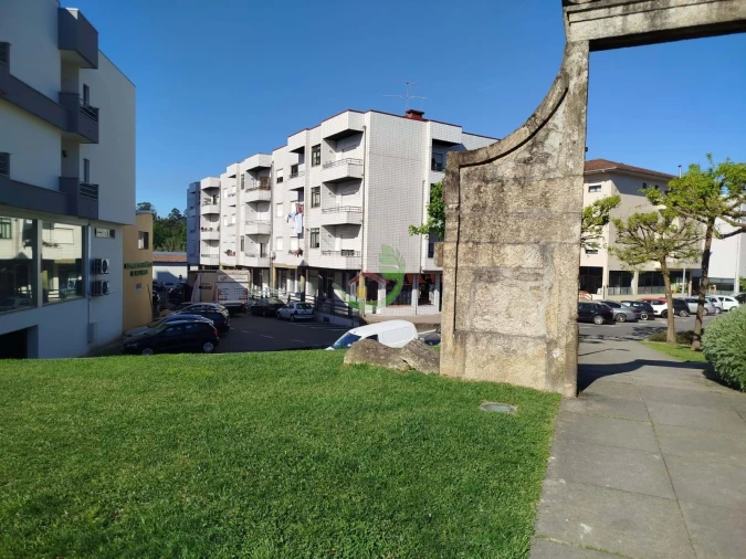 Apartamento T3 para Venda em Vila Verde e Barbudo Foto 28