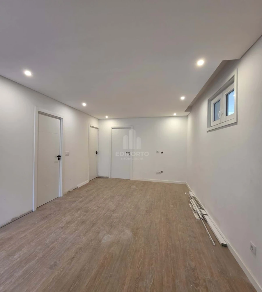 Moradia T2 para Venda em Rio Tinto Foto 5