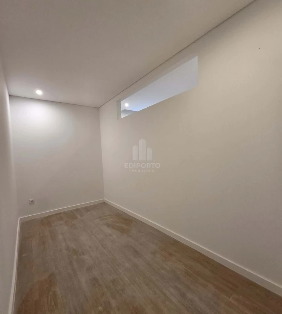 Moradia T2 para Venda em Rio Tinto Foto 12