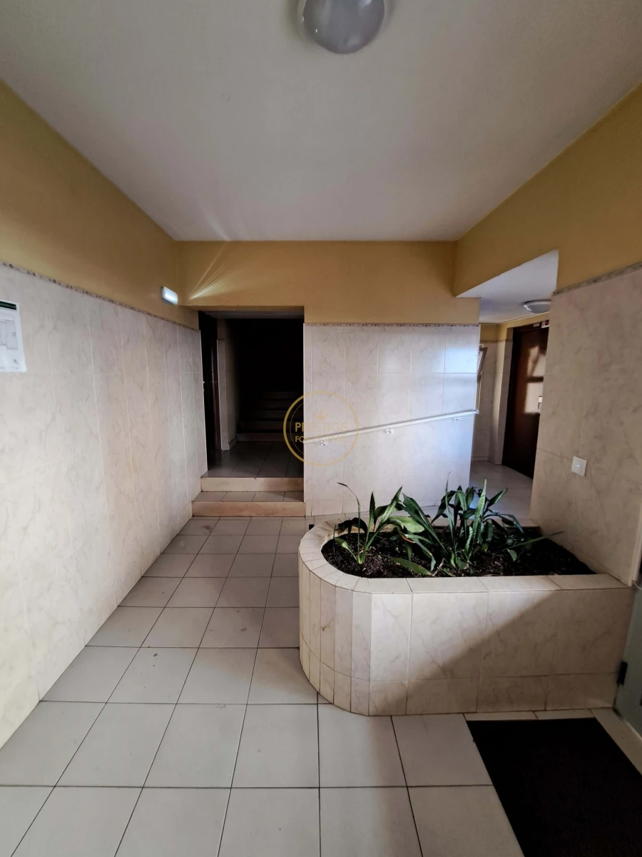 Apartamento T3 para Venda em Faro (Sé e São Pedro) Foto 34