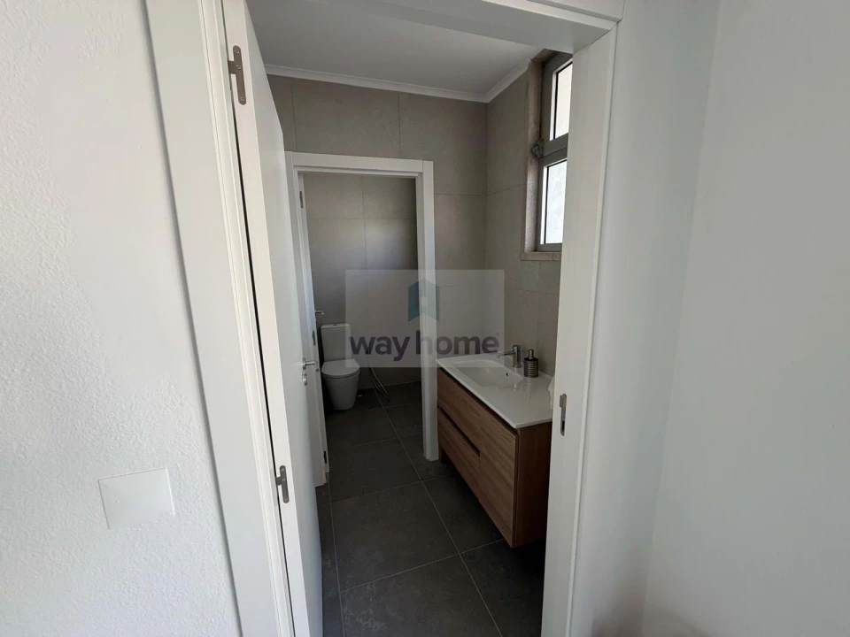 Negócio para Arrendamento em Avenidas Novas Foto 11