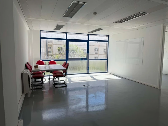 Negócio para Arrendamento em Avenidas Novas Foto 7