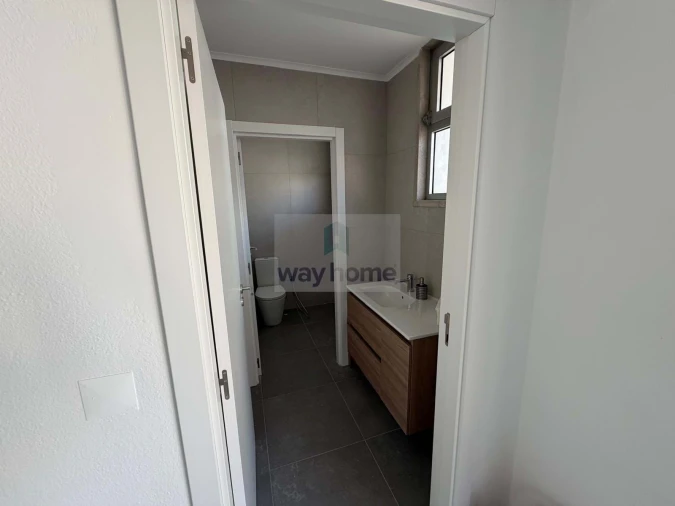 Negócio para Arrendamento em Avenidas Novas Foto 11