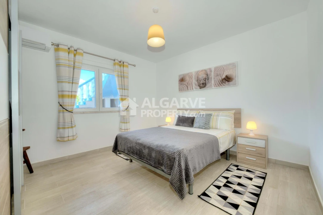 Moradia T5 para Venda em Boliqueime Foto 16