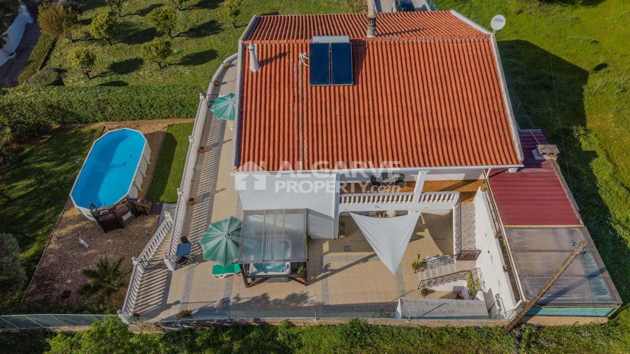 Moradia T5 para Venda em Boliqueime Foto 38